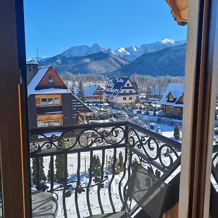 홀리데이파크 Krzesanica 3*