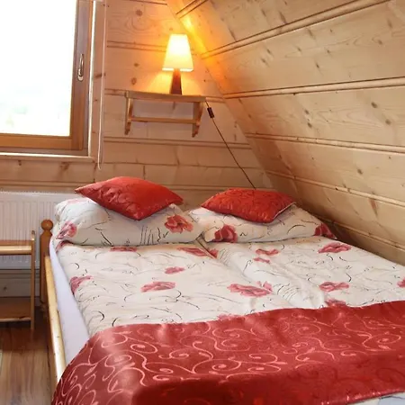 Krzesanica 홀리데이파크 코스실리스코